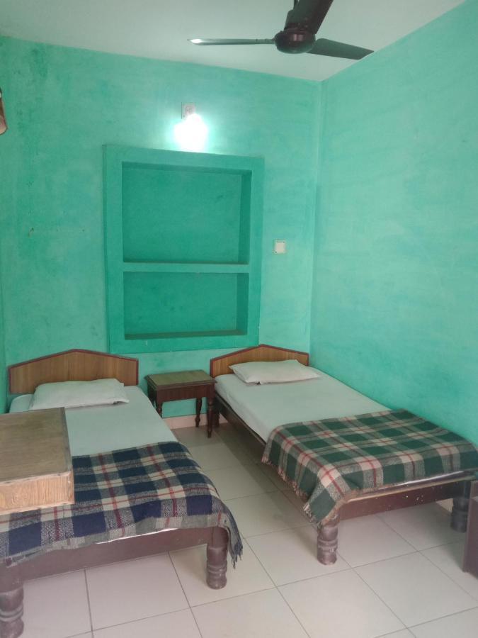 Hotel Yogi Lodge Khajuraho Ngoại thất bức ảnh