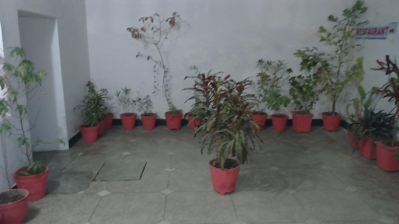 Hotel Yogi Lodge Khajuraho Ngoại thất bức ảnh