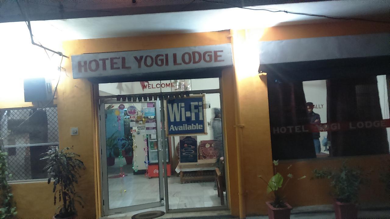 Hotel Yogi Lodge Khajuraho Ngoại thất bức ảnh